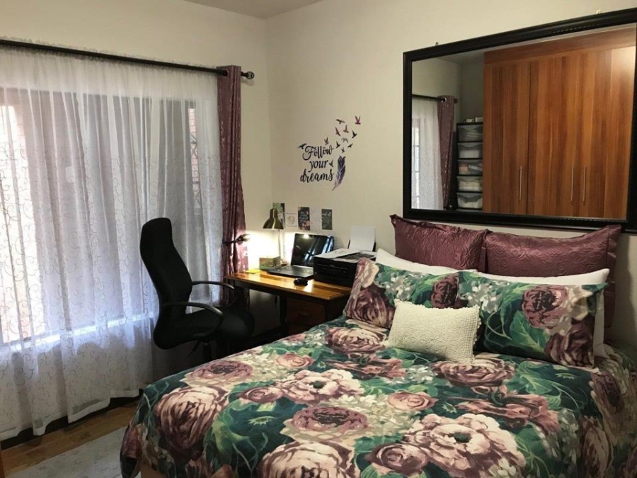 1 Bedroom Property for Sale in Potchefstroom Rural North West